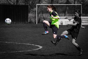 Bild 3700 - Frauen SV Frisia 03 Risum Lindholm - Heider SV : Ergebnis: 8:0